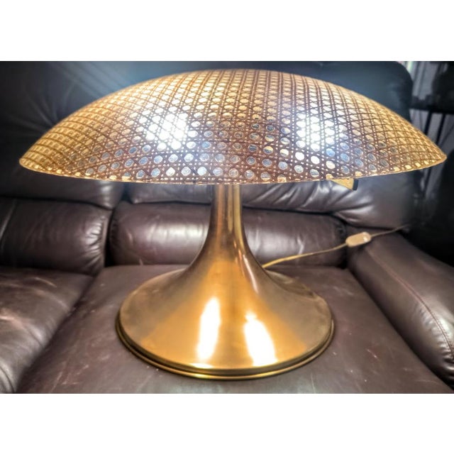 Italian Sculptural Table Lamp in Brass and Acrylic Glass with Embedded Vienna Cane, Italy, 1975 For Sale - Image 14 of 14