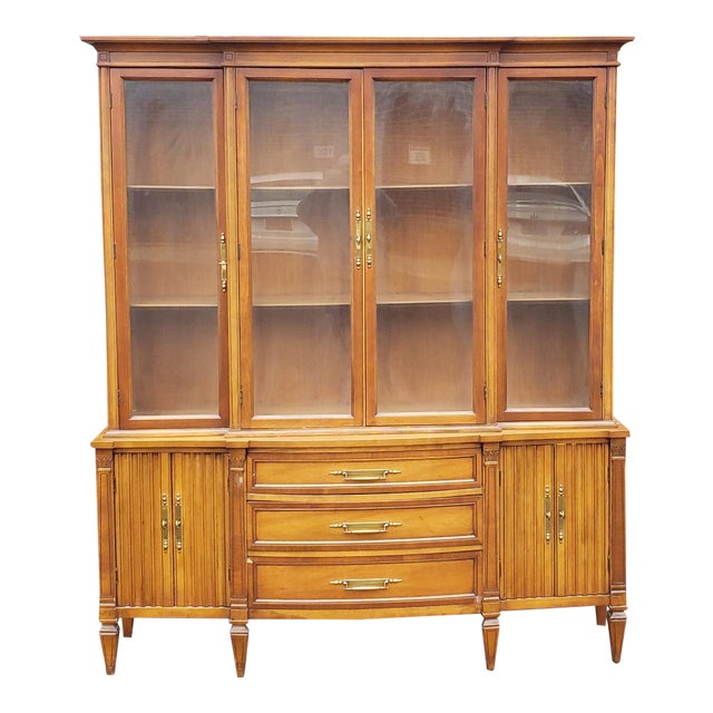Very Good Italian Provincial 1960s 2 Part Fruitwood Dining Room