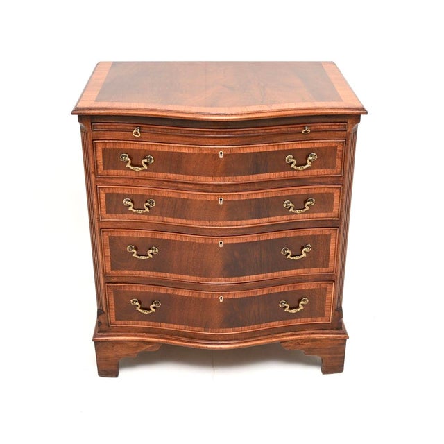 Vintage Georgian Style Chest of Drawers, 1930 For Sale - Image 4 of 11