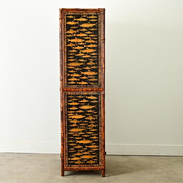 English 19th Century Bamboo & Decoupage Bookcase For Sale - Image 11 of 12