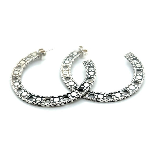 1990s Pair of John Hardy Estate Dot Flat Hoop Earrings 1.95" Sterling Silver For Sale In New York - Image 6 of 7