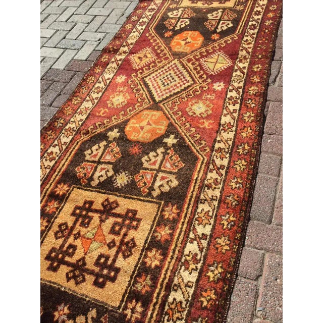 Mid-Century Modern Vintage Anatolian Runner, 162" X 42" For Sale - Image 3 of 11