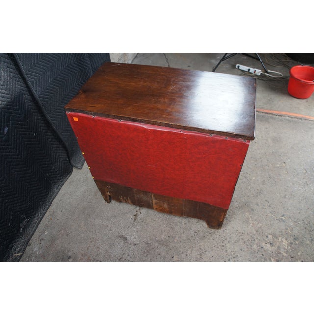 Antique American Victorian 2 Over 2 Walnut Chest of Drawers Dresser Washstand For Sale - Image 14 of 14