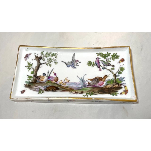 French Antique Painted 1800's French Samson & Co. Porcelain Jewelry Tray Vanity Dish For Sale - Image 3 of 14