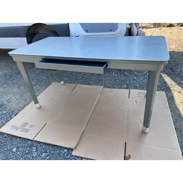 Metal 1950s Raymond Loewy Metal MCM for the General Fireproofing Company Tanker Desk Table For Sale - Image 7 of 18