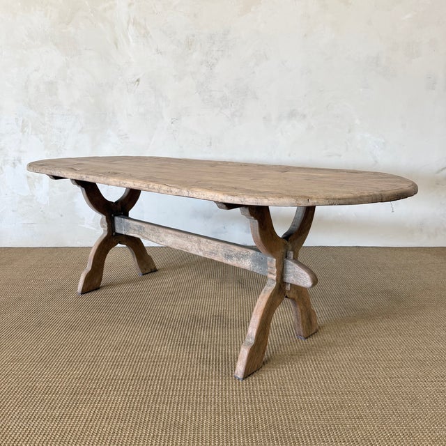 86.5"L x 35.5" D x 30"H CL Top: 28.5" Between legs: 47.75" Leg to edge : 17.5" Leg width: 22" Reclaimed Fir / Vintage...