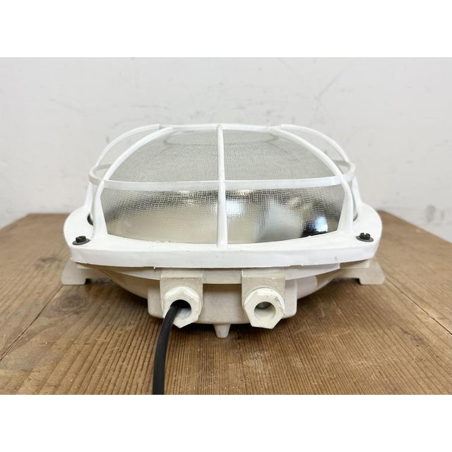 1980s Industrial Bakelite Wall or Ceiling Light from Elektrosvit, 1980s For Sale - Image 5 of 16