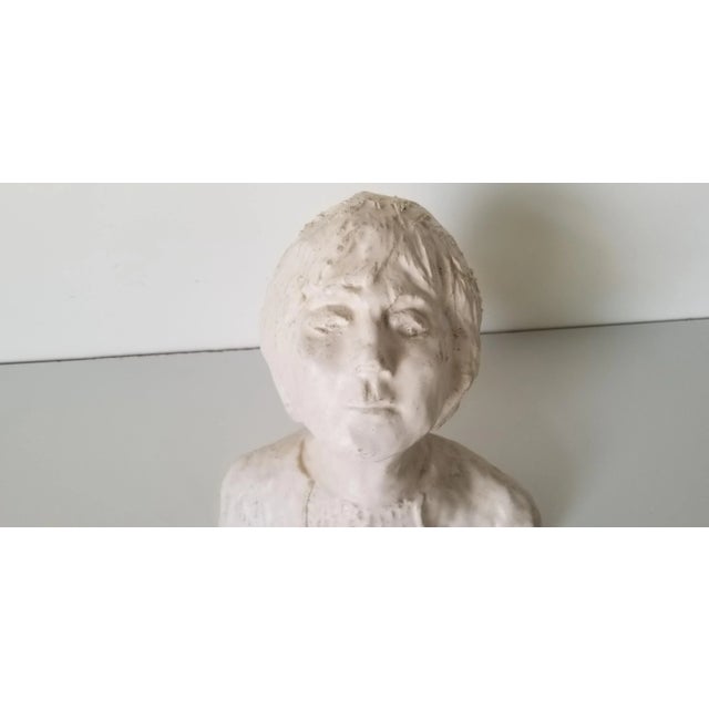 1980s Vintage Art Pottery Bust of a Woman Figurative Sculpture For Sale - Image 4 of 10