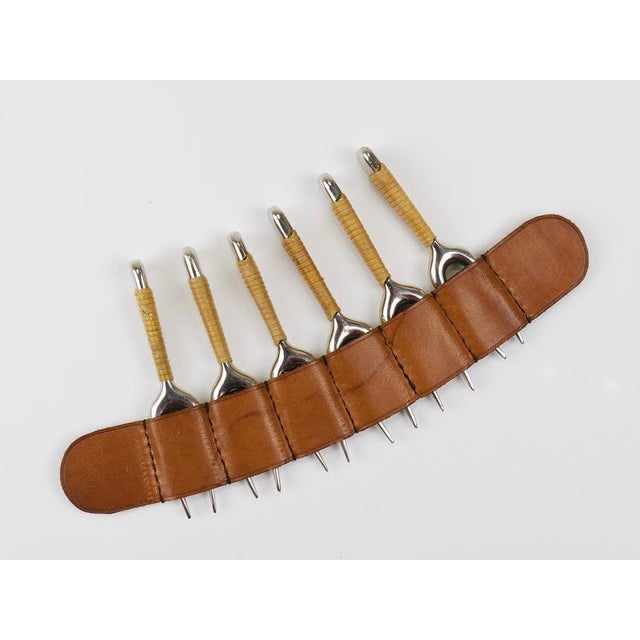 Brown #3679 Corn Cob Skewers Forks with Leather Holder attributed to Carl Auböck, Vienna, Austria, 1930s, Set of 7 For Sale - Image 8 of 10