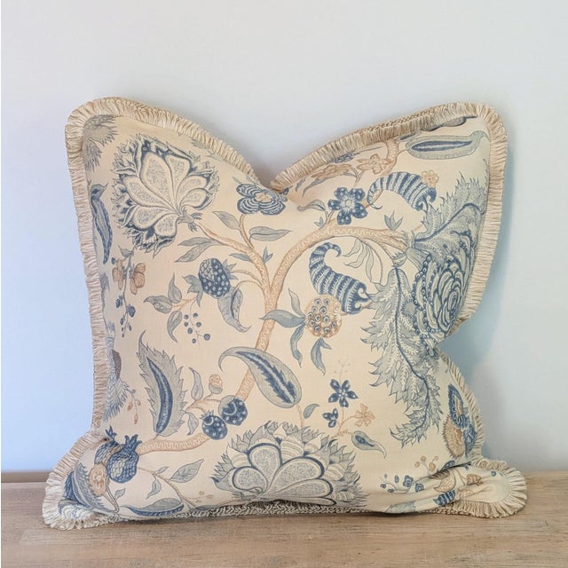 Colefax & Fowler Colmar Blue Pillow With Loop Fringe- Single For Sale In Greensboro - Image 6 of 6