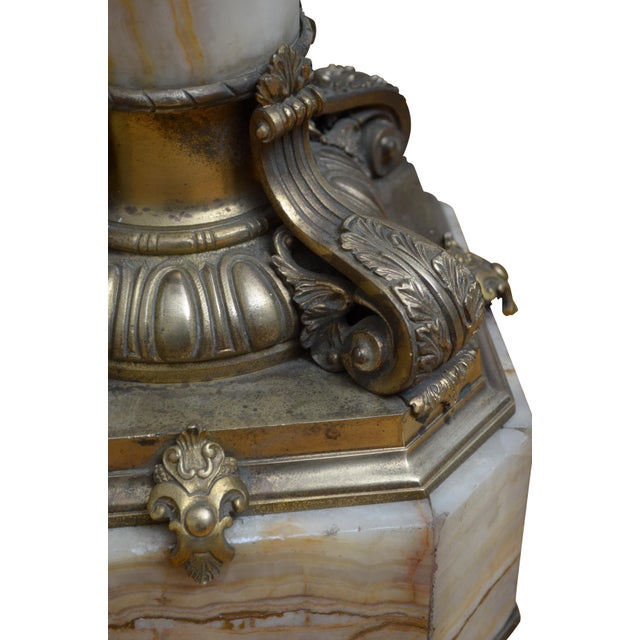 Antique French Onyx Marble Columns with Ormolu Collars, 1870, Set of 2 For Sale - Image 13 of 18