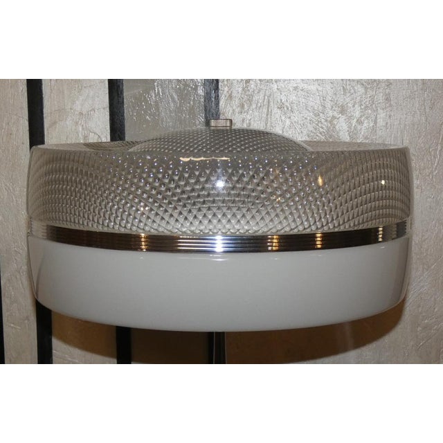 Futurist Space Needle Table Lamp in Acrylic Glass and Steel, Italy, 1960s For Sale - Image 6 of 16