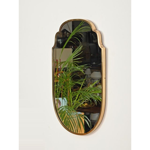 Large Shield-Shaped Brass Mirror attributed to Gio Ponti, Italy, 1950s For Sale - Image 12 of 15