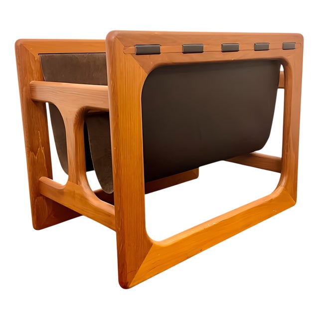 Danish Magazine Rack in Teak and Leather with Double Storage Compartment attributed to Aksel Kjersgaard for Salin Möbler, 1960s For Sale