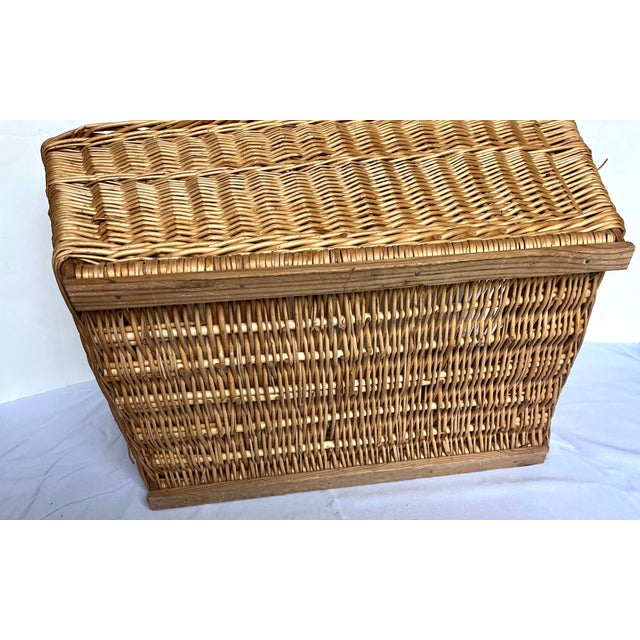 Vintage 1940s European Woven Wicker Rectangular Market Basket For Sale - Image 12 of 12