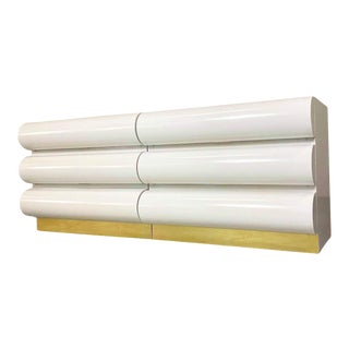 1980s Postmodern Bullnose Front White Lacquered Laminate Dressers - a Pair For Sale