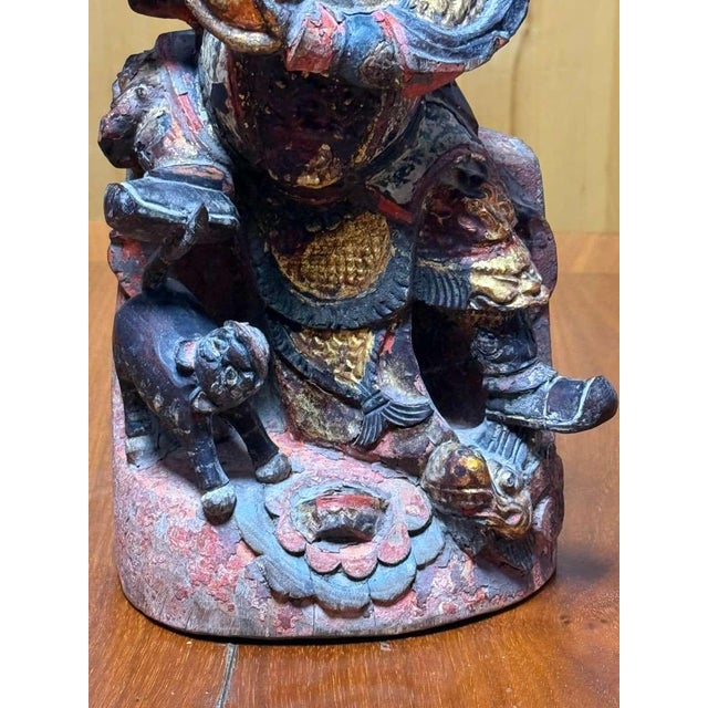 Chinese Polychrome Wooden Wooden Sculpture of the Qing Dynasty, 18th Century. For Sale - Image 13 of 17