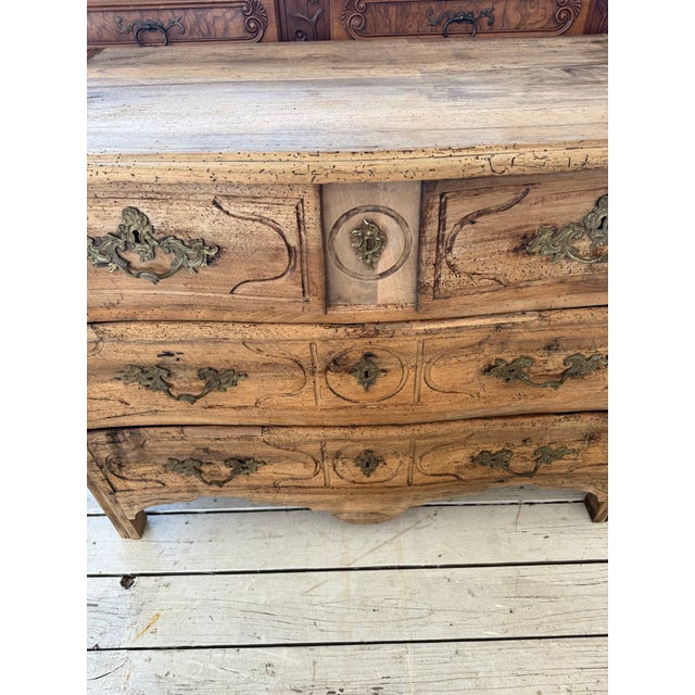 Wood 18th Century French Louis XV Walnut Bleached Chest of Drawer / Commode For Sale - Image 7 of 12