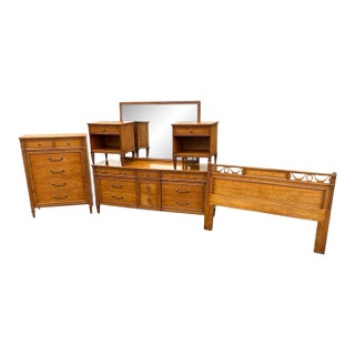 Vintage Henredon Walnut Regency Bedroom Set For Sale