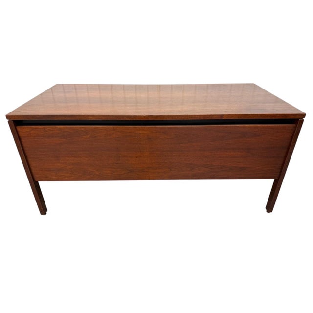 Brown Mid-Century Modern Jens Risom Executive Desk For Sale - Image 8 of 10