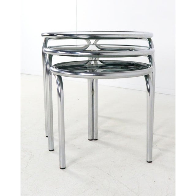 Italian Round Chrome Nesting Tables with Smoked Glass, Set of 3 For Sale - Image 15 of 16