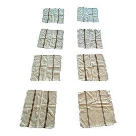 Example of Dinner Napkins