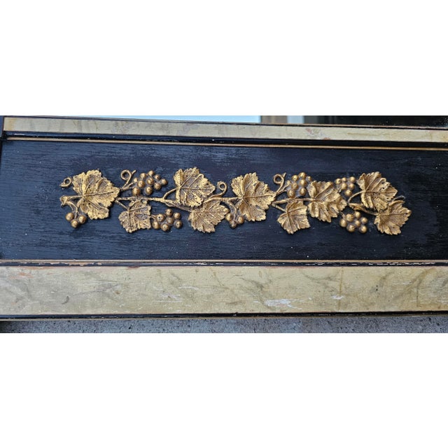 Antique 19th Century Continental Gilt Pier Mirror With Flower Basket Crest & Faux Marbleized Pilasters For Sale - Image 4 of 12