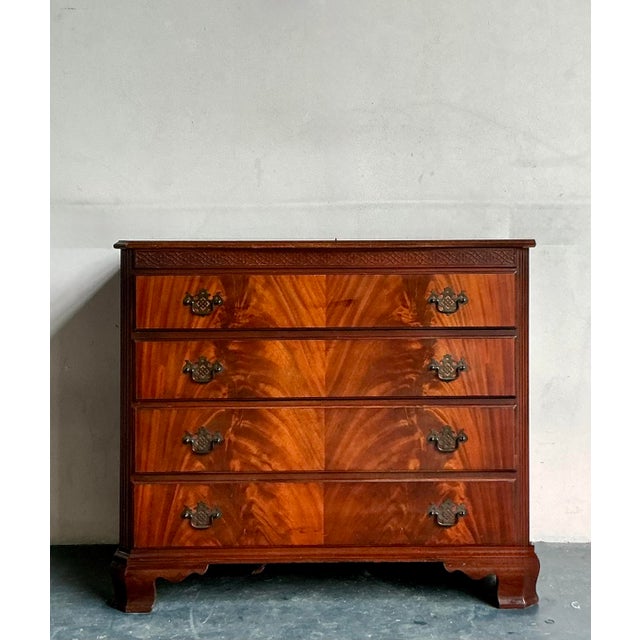Traditional Vintage Regency Flame Mahogany Chest of Drawers For Sale - Image 3 of 8