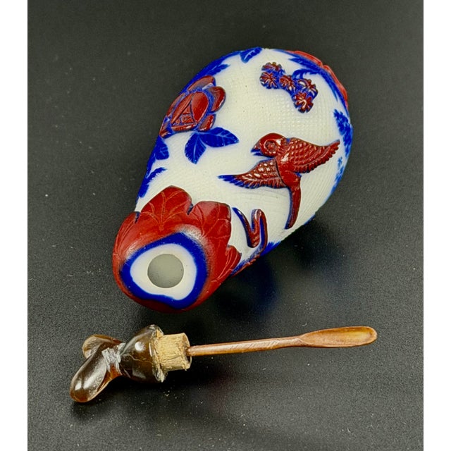 Early 20th Century Chinese Hand Carved Multi-Color Peking Glass Eggplant Snuff Bottle - Layered Relief For Sale - Image 4 of 7