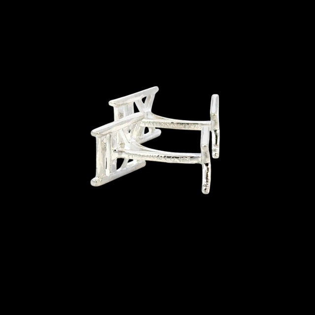 1990s Pair of Tiffany & Co Cufflinks Sterling Silver 6.20 Grams Estate For Sale - Image 4 of 7
