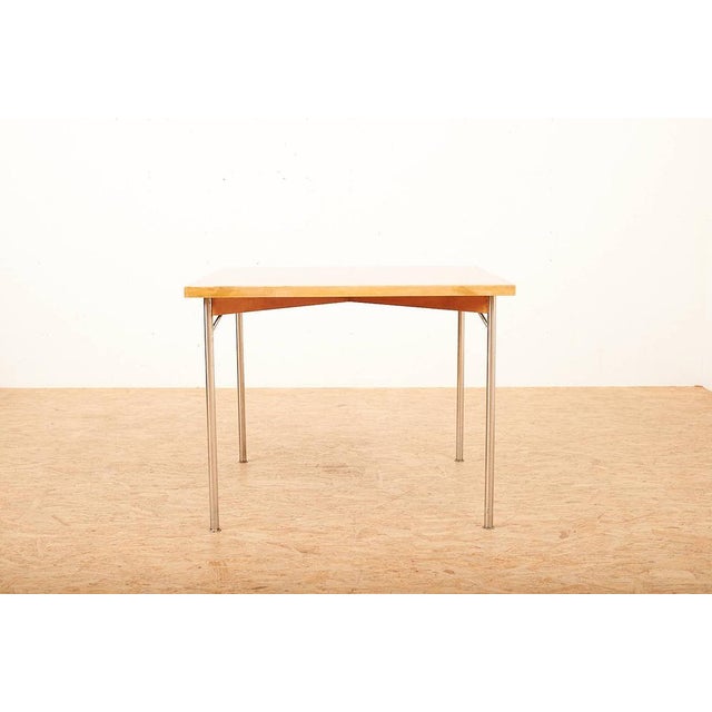 Table with Chrome-Plated Tubular Steel Legs, in Good conditions. Designed 1950 to 1959