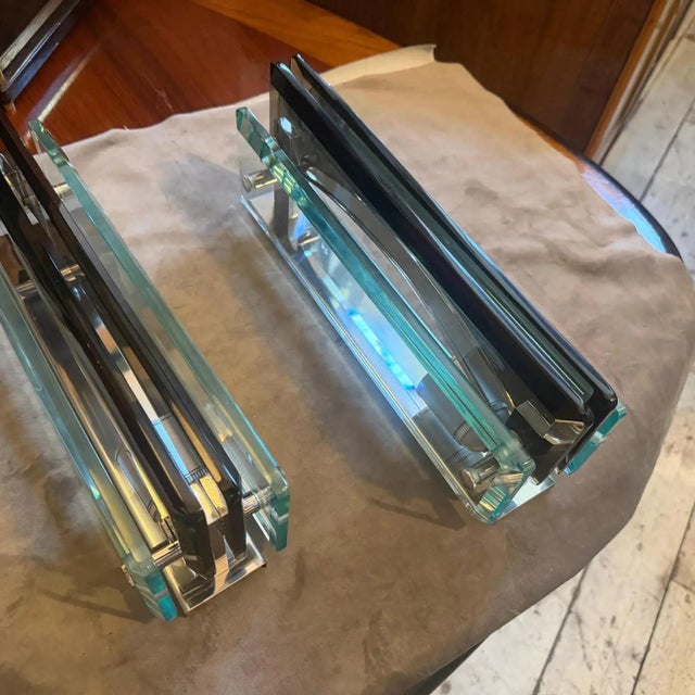 Two 1960s Space Age Heavy Glass Wall Sconces by Lupi Cristal Luxor For Sale - Image 9 of 14