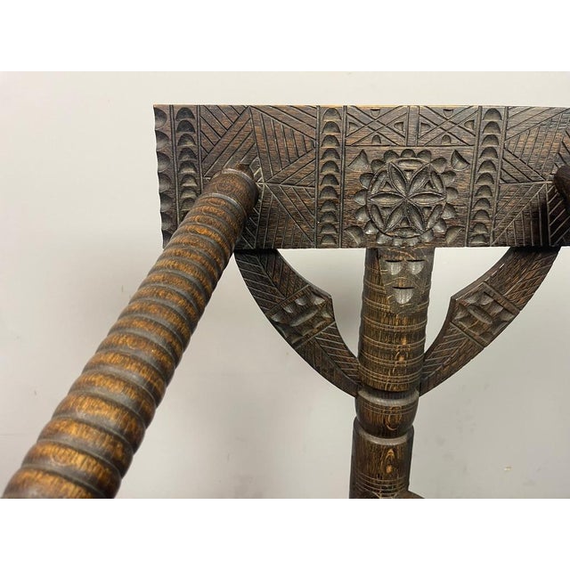 Ethiopian Gurage Chieftains Chair in Hand-Carved Hardwood, 1930s For Sale - Image 10 of 18