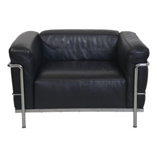 LC3 Chair in Black Leather by Le Corbusier, 2000s For Sale