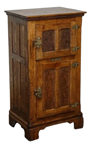 Large North American Alaska Muskegon Oak Larder Ice Box, 1900s
