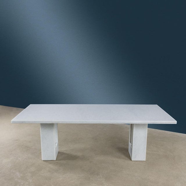 Marble table model Delfi, produced by Simon from 1969. The Delfi table is the result of a reworking by Carlo Scarpa of a...