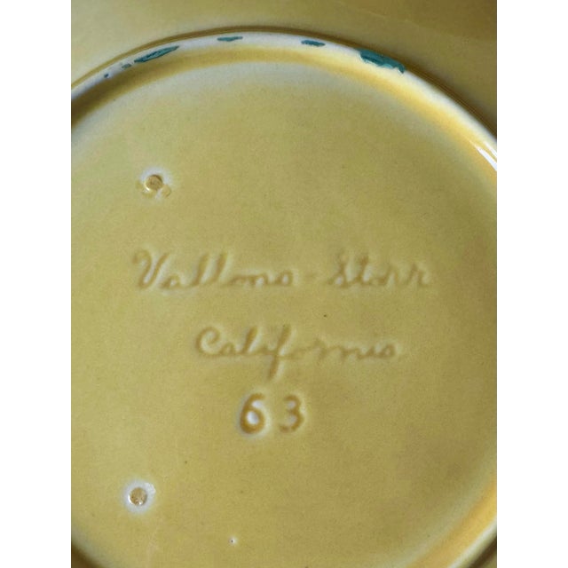 Vintage Vallona Starr California Snack Set, Yellow Floral Luncheon Plates & Cups (Set of 3), 1940s–50s For Sale - Image 9 of 12