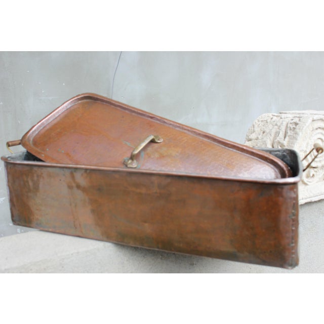 Rustic Large 19th Century French Hand-Hammered Copper Fish Poacher with Lid, 1890s For Sale - Image 3 of 13