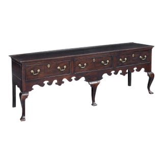 George II Oak Dresser With Gothic-Shaped Apron, Circa 1730 For Sale