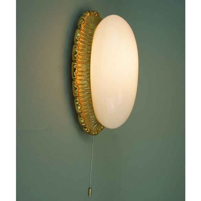 Vintage Glass Sconce with 234 Opaline Glass and Gilt Aluminum from Glashütte Limburg, 1970s For Sale - Image 4 of 16