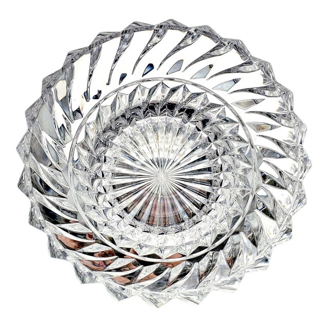 Late 20th Century Mikasa “Rainier” 9-Inch Heavy Cut Crystal Swirl Centerpiece Bowl – Japan For Sale - Image 5 of 12