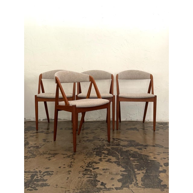 Model 31 Dining Chairs by Schou Andersen, Set of 4 A beautiful set of four Model 31 dining chairs produced by Schou...