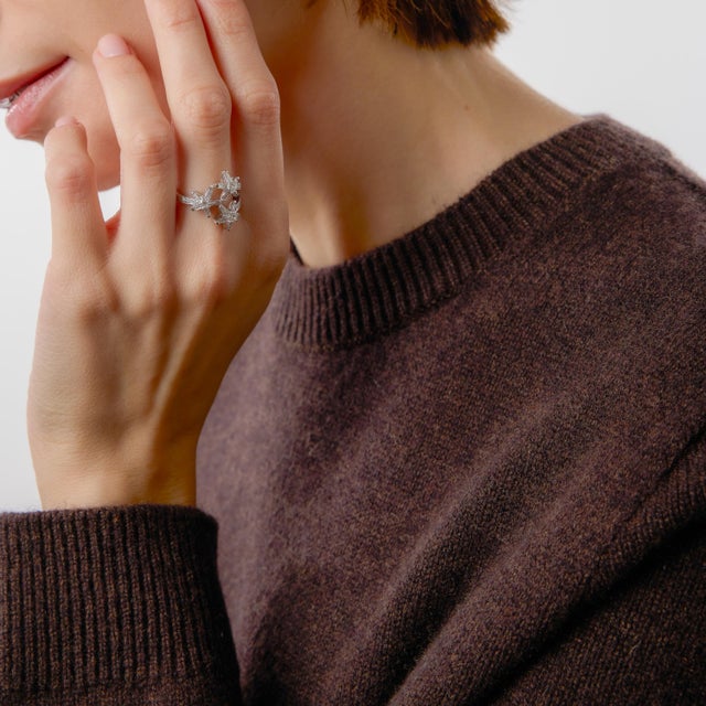 Mid 20th Century Vintage Diamond 18k White Gold Starburst Ring, Size 6.25 For Sale - Image 5 of 6