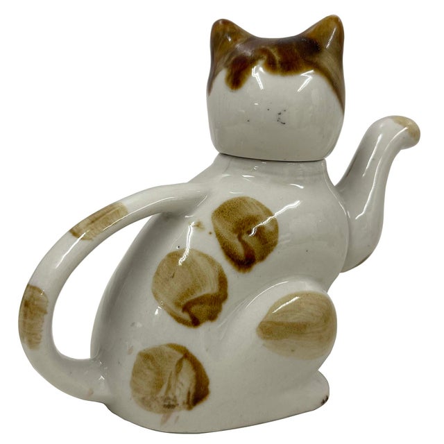 Early 20th Century Chinese Porcelain Cat Teapot With Marks on the Bottom For Sale - Image 4 of 11