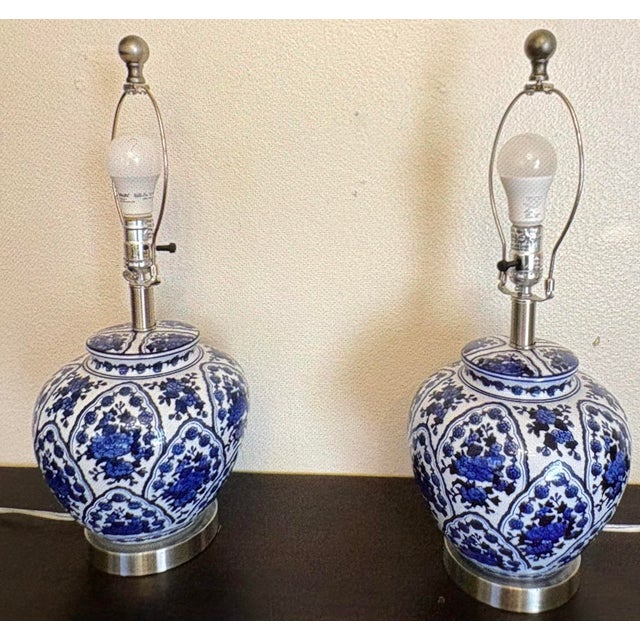 Chinoiserie Vintage Chinoiserie Style Blue and White Ginger Jar 3-Way, Table Lamps - a Pair For Sale - Image 3 of 9
