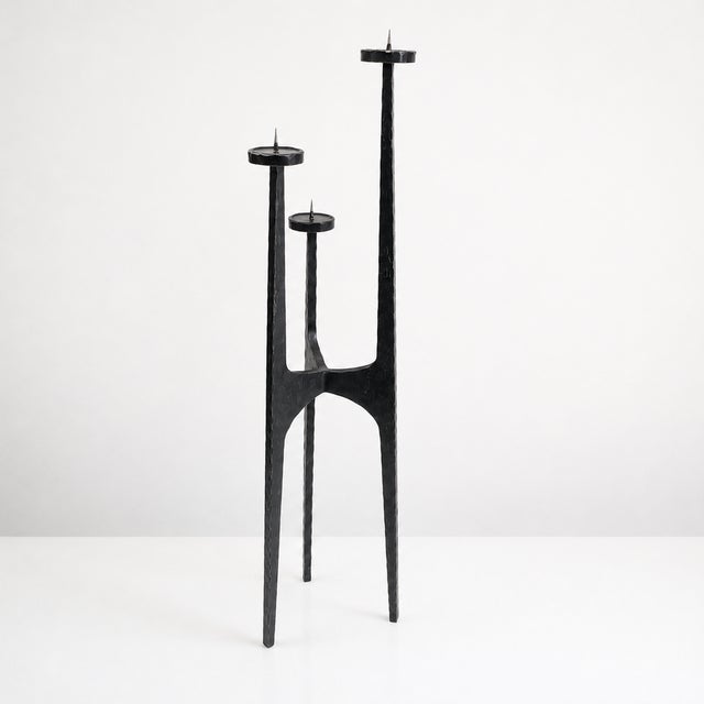 Large Brutalist Tripod Chandelier in Hammered Wrought Iron, Europe, 1960 For Sale - Image 11 of 11
