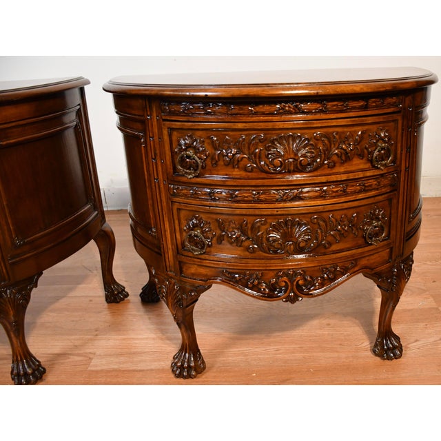 1930s 1930s Pair of French Carved Walnut Nightstands / Bedside Tables / Side Tables For Sale - Image 5 of 18