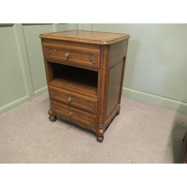 French Golden Oak Bedside Lockers, 1960, Set of 2 For Sale - Image 4 of 7