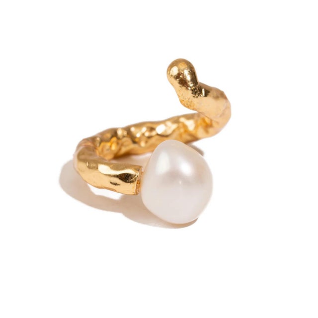 Early 21st Century Divine Touch Pearl Gold Ring, Size 5 For Sale - Image 5 of 12