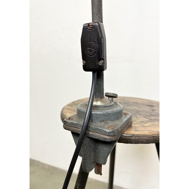 Large Industrial Grey Workshop Table Lamp, 1960s For Sale - Image 18 of 18